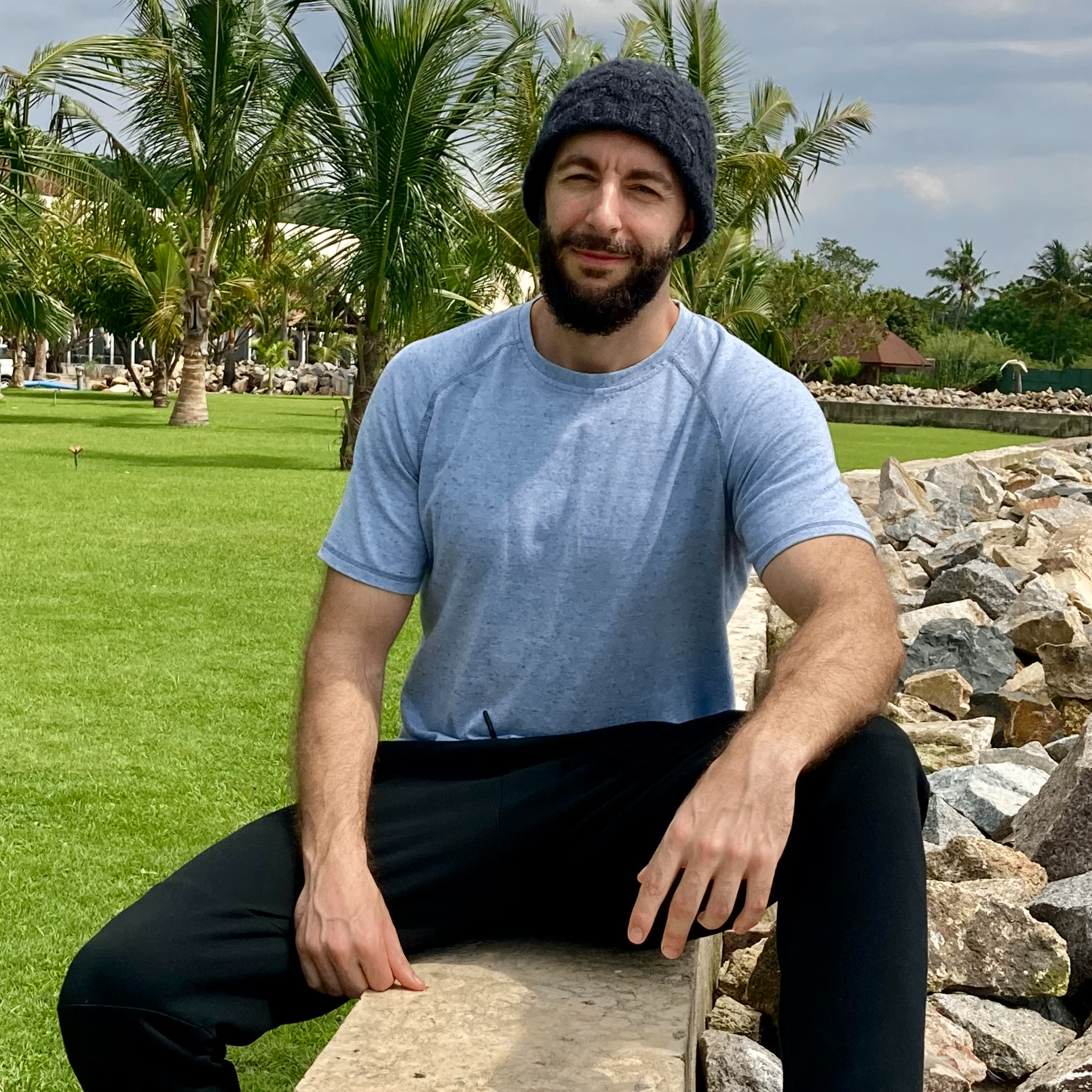 Lennon (lennonlife.lens) Lens social identity (.lens handle) PFP