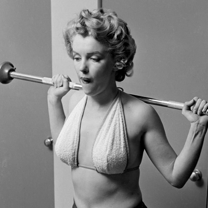 Quasar (oopikic.lens) Lens social identity (.lens handle) PFP