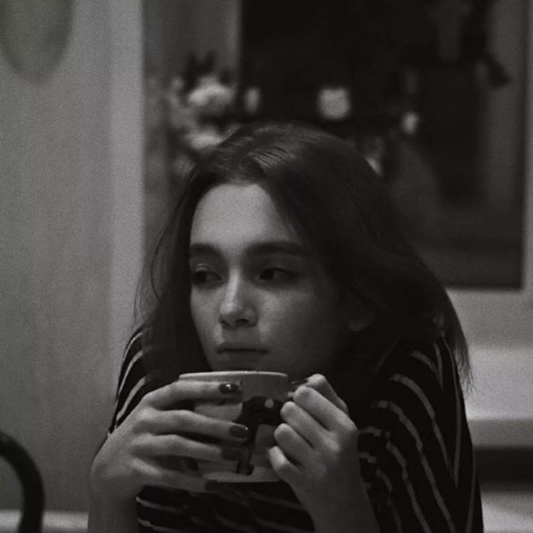 CutieCarly (clericchant.lens) Lens social identity (.lens handle) PFP