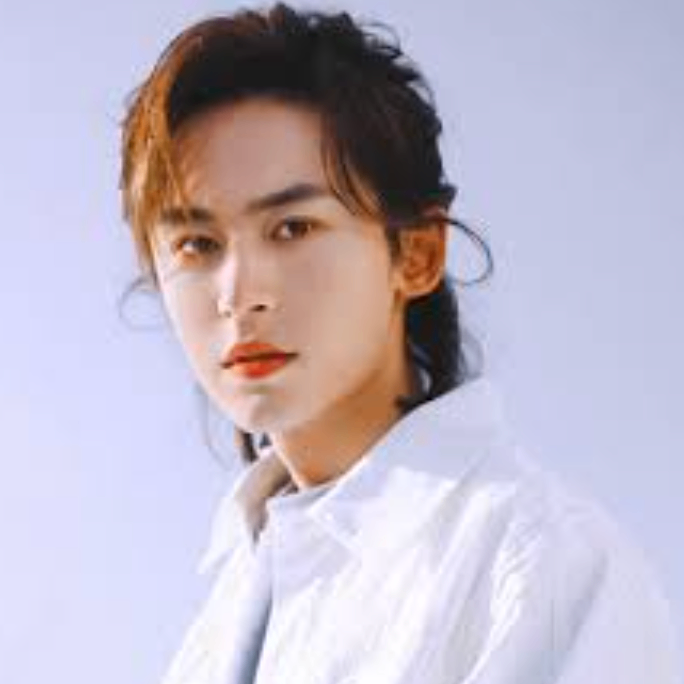 xn;w (ccccq.lens) Lens social identity (.lens handle) PFP