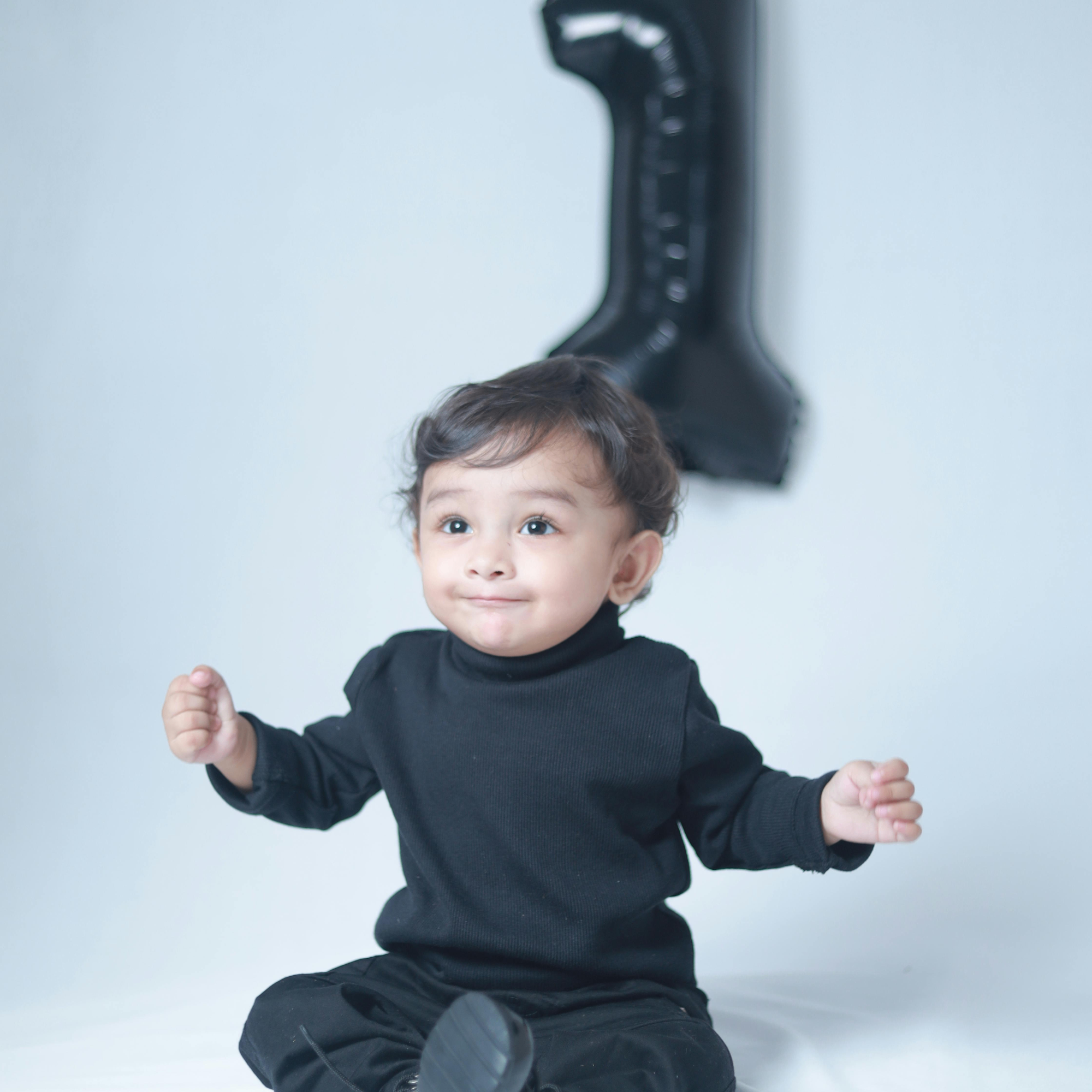 uzmasheikh (uzmasheikh.lens) Lens social identity (.lens handle) PFP