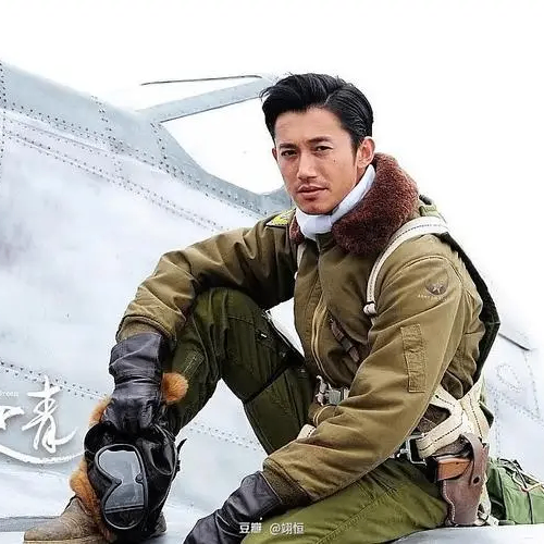 Annabelle Anderson (bbbbbf.lens) Lens social identity (.lens handle) PFP