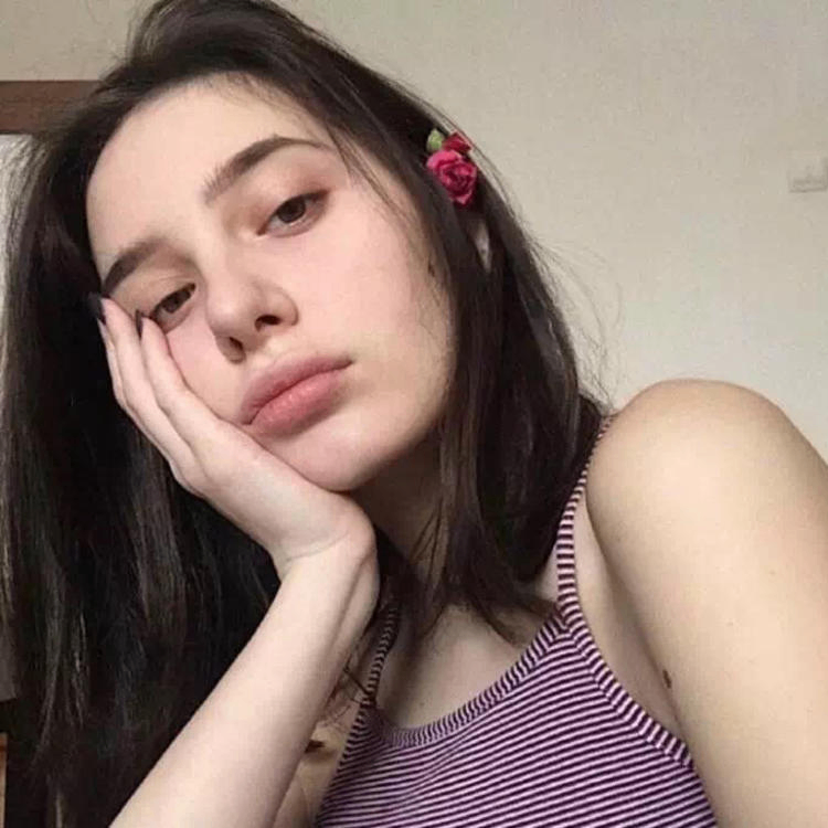 LayaL (layal.lens) Lens social identity (.lens handle) PFP