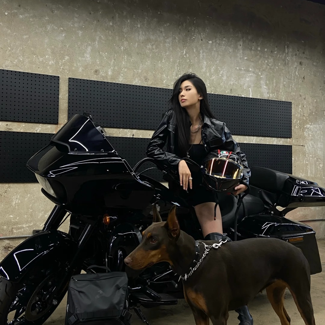 HQEWGASGAW (mortimercc.lens) Lens social identity (.lens handle) PFP