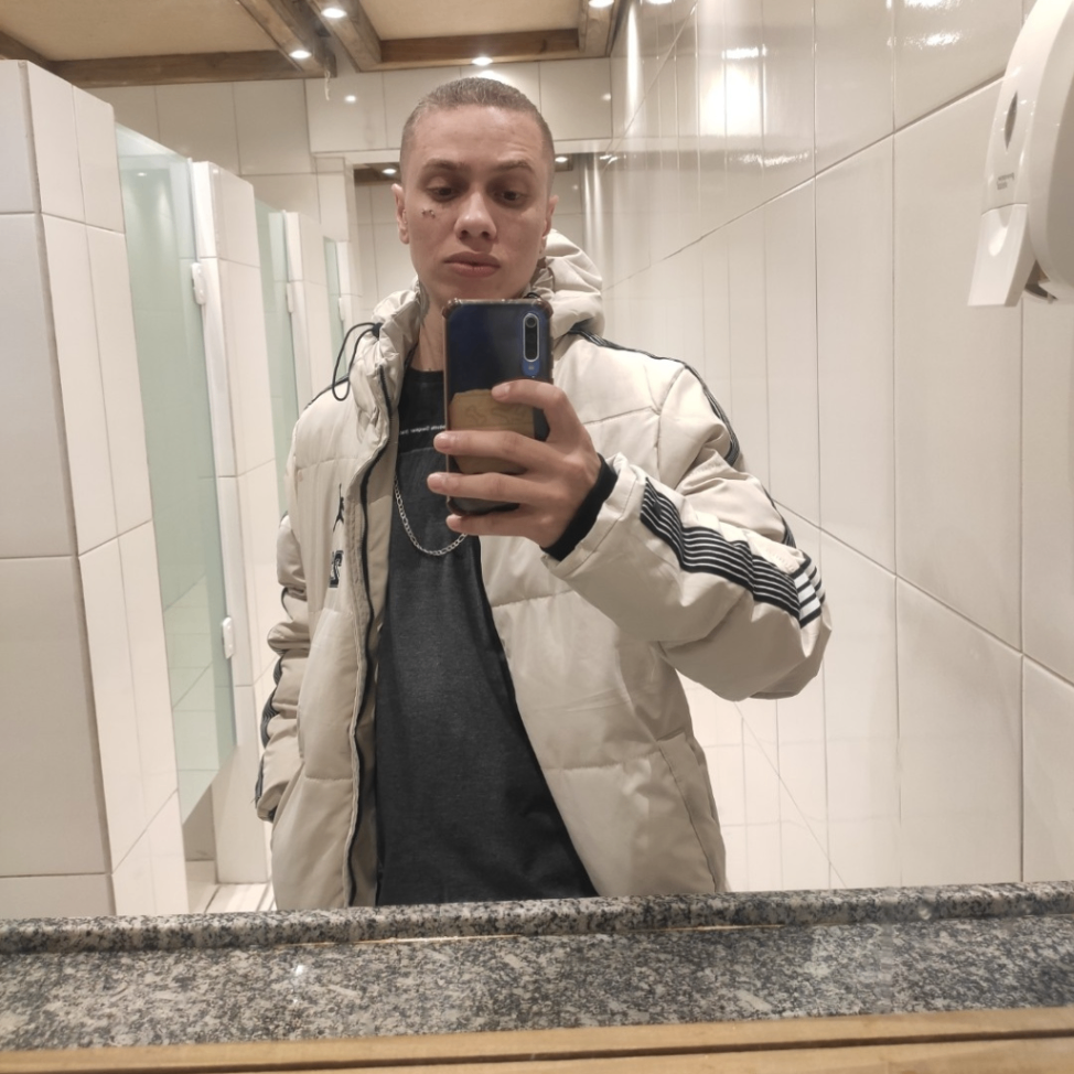 Rafaellorenzo (podix.lens) Lens social identity (.lens handle) PFP