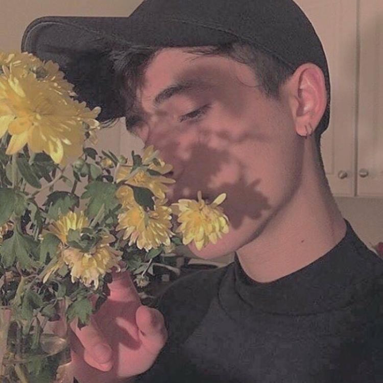 CharmingCharlie (aslat.lens) Lens social identity (.lens handle) PFP