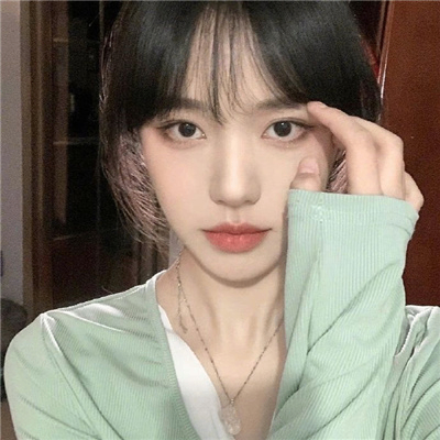 Dwight Sara(h) (iiiiil.lens) Lens social identity (.lens handle) PFP