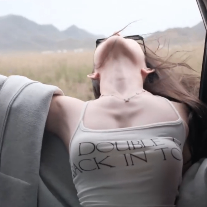 Mia (miawanderer.lens) Lens social identity (.lens handle) PFP