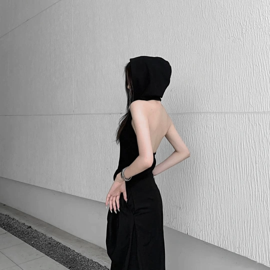 yvette (yvett.lens) Lens social identity (.lens handle) PFP