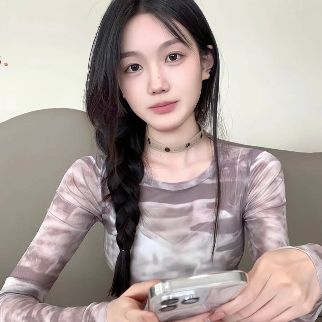 Beacher Philemon (iiiill.lens) Lens social identity (.lens handle) PFP