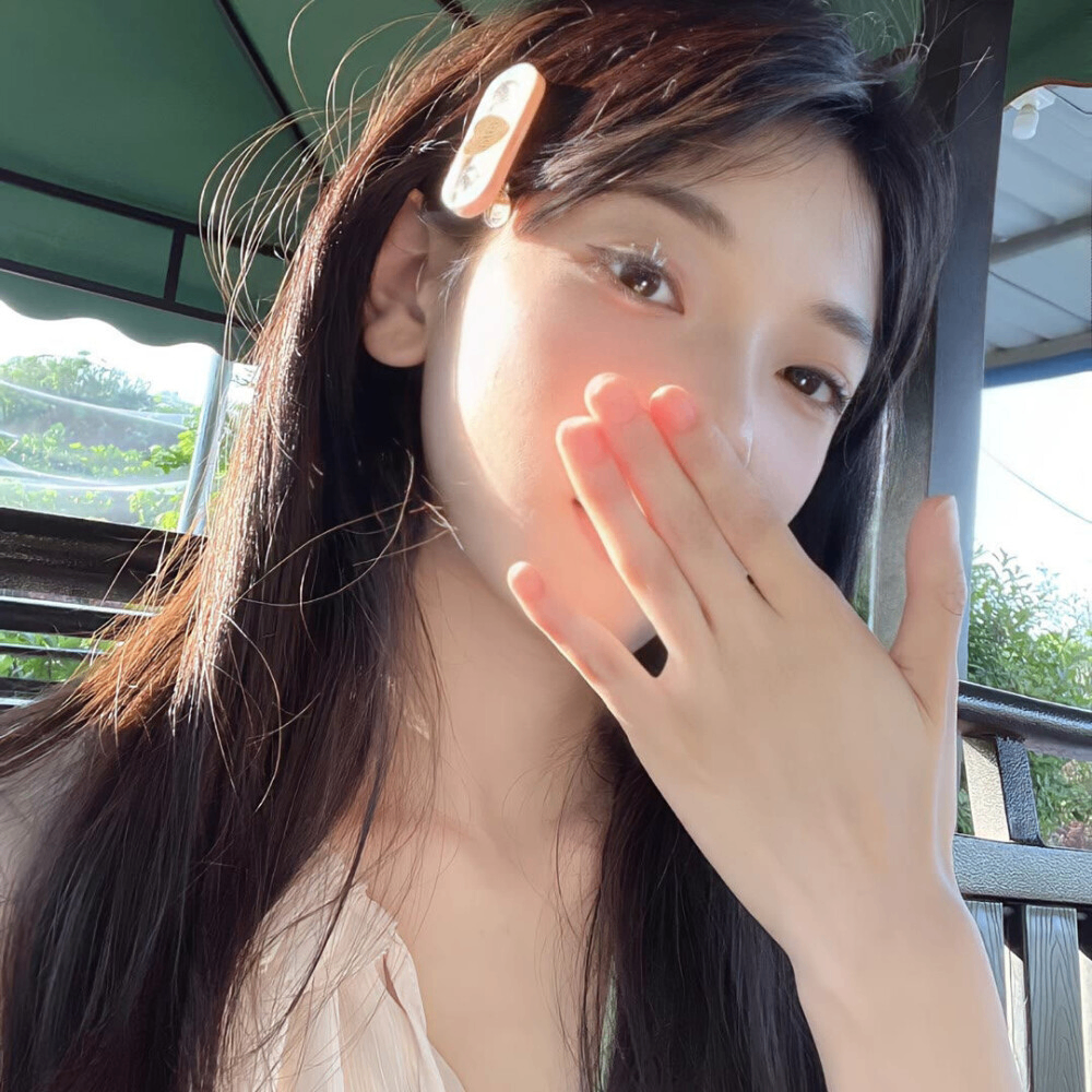 Cindy (prhnpx.lens) Lens social identity (.lens handle) PFP