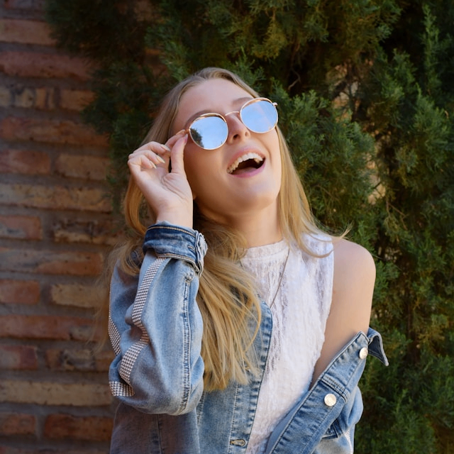 Clara (shiningstarlight.lens) Lens social identity (.lens handle) PFP