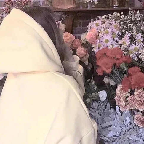 765 (yoooo.lens) Lens social identity (.lens handle) PFP