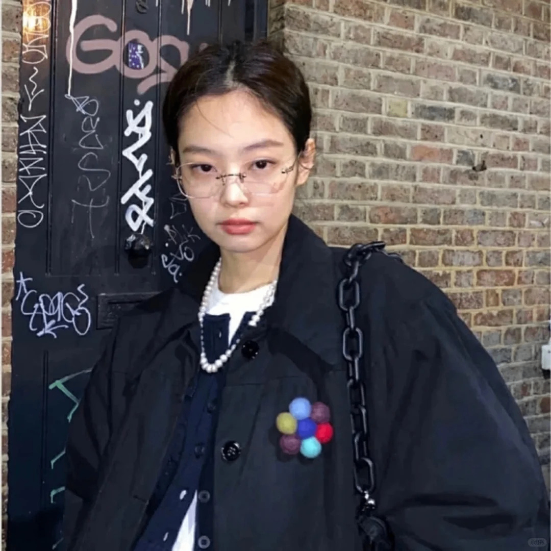 Betsy (aurorava.lens) Lens social identity (.lens handle) PFP