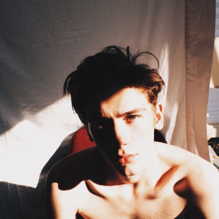 JOJOku (loveubrotim3r.lens) Lens social identity (.lens handle) PFP