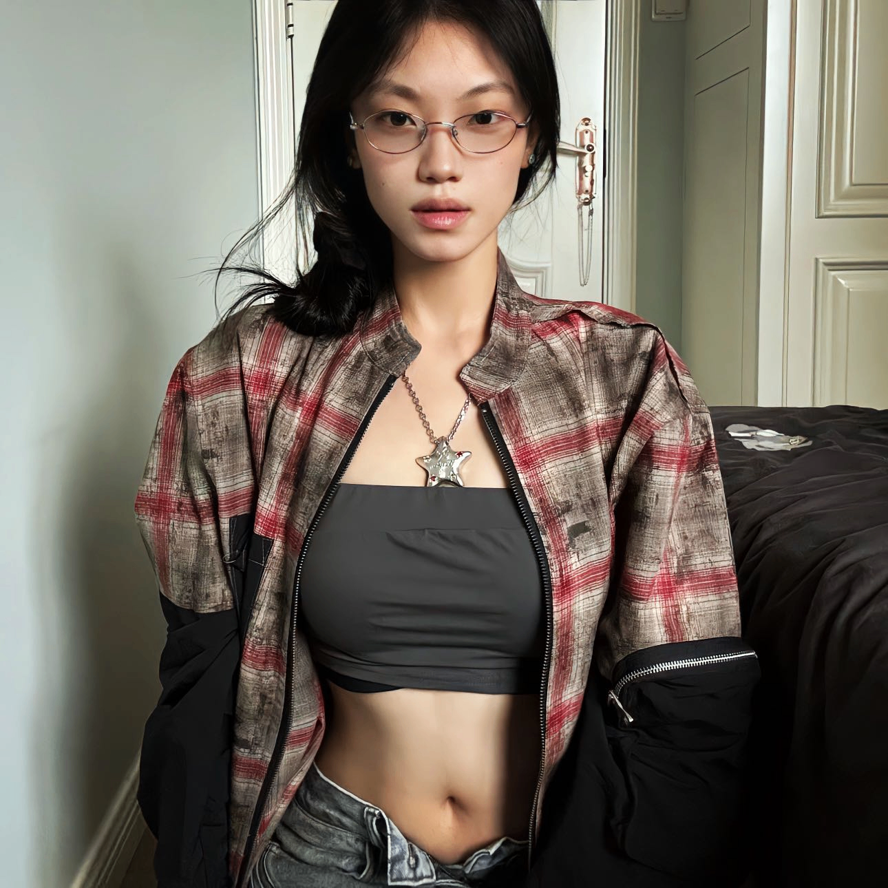 Veronica (veronicaa.lens) Lens social identity (.lens handle) PFP