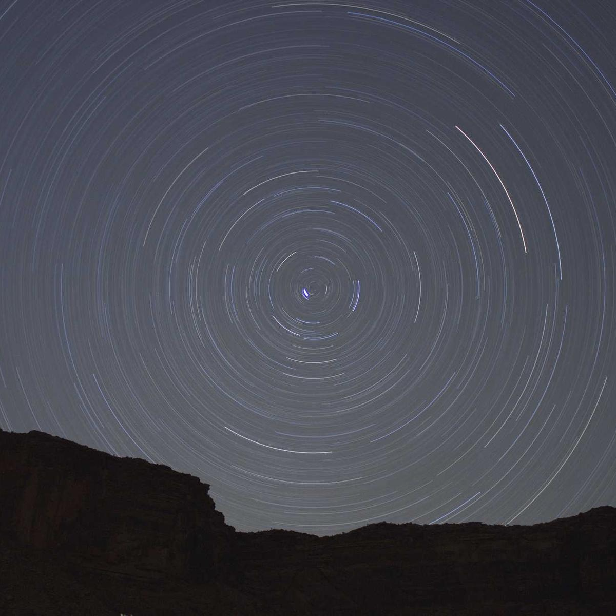 starSleuth (nftvivekrai9935.lens) Lens social identity (.lens handle) PFP