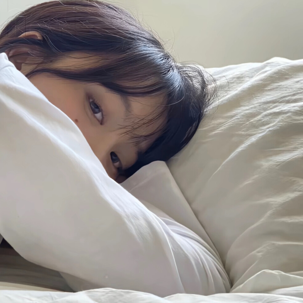 Micheelle (draggg.lens) Lens social identity (.lens handle) PFP