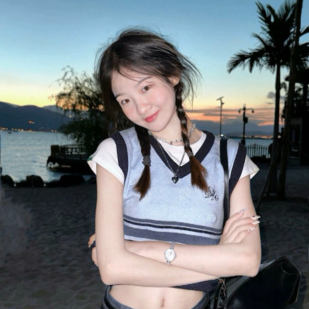 volence (enevolence.lens) Lens social identity (.lens handle) PFP