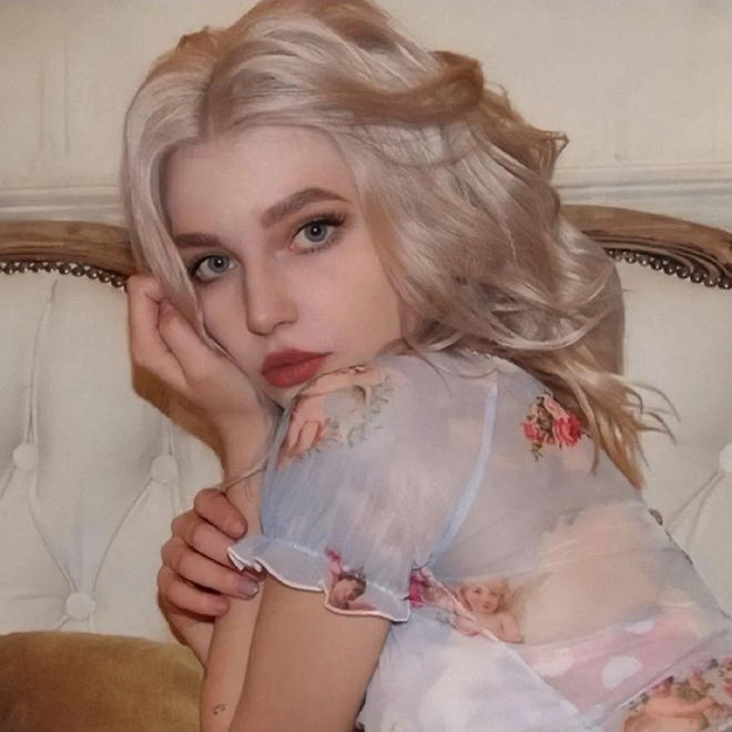 ColaSister (colasister.lens) Lens social identity (.lens handle) PFP