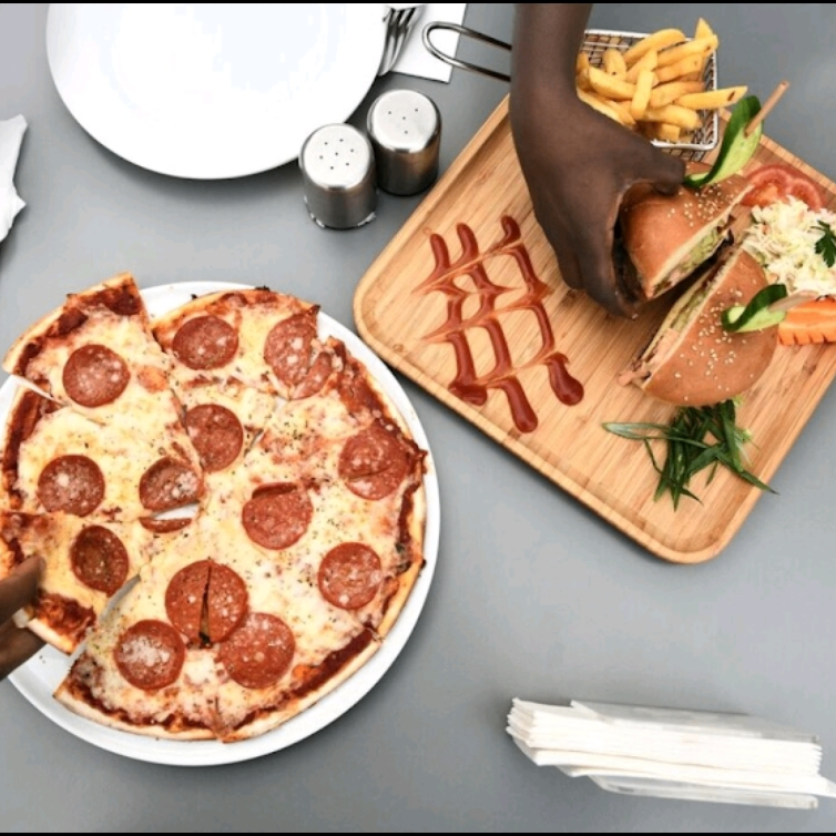 Huzaifa (elhuzaifa.lens) Lens social identity (.lens handle) PFP