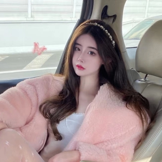 Esther (esthen.lens) Lens social identity (.lens handle) PFP