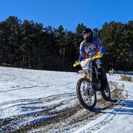 Den (sstreletss.lens) Lens social identity (.lens handle) PFP