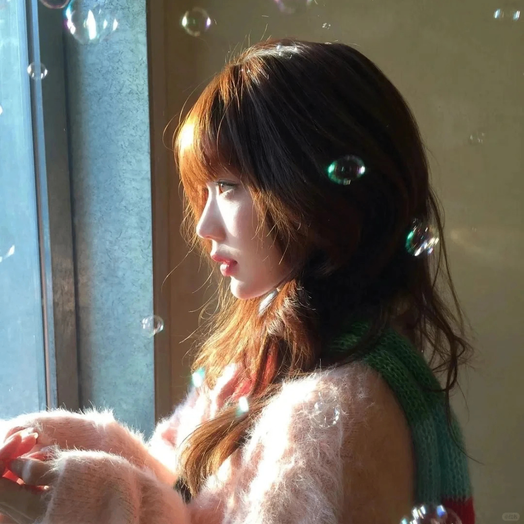 Betsy (apeloveq.lens) Lens social identity (.lens handle) PFP