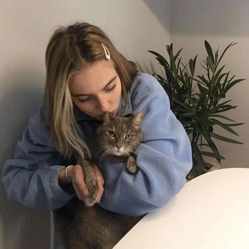 AidenScarlett (eleanorzoe.lens) Lens social identity (.lens handle) PFP