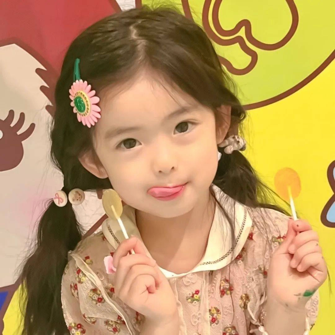 Richard Camilla (iaaaaa.lens) Lens social identity (.lens handle) PFP