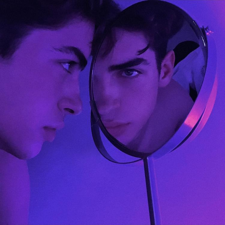 Coose (choose9.lens) Lens social identity (.lens handle) PFP