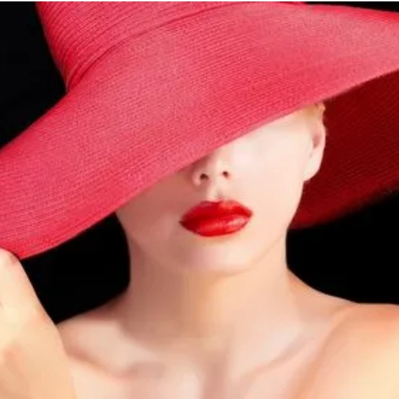 Andrea (hndhd.lens) Lens social identity (.lens handle) PFP