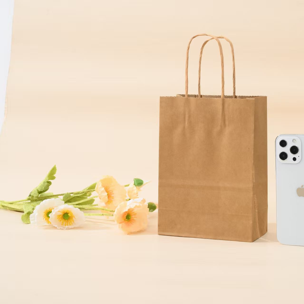 oikkfl (fdhdd54.lens) Lens social identity (.lens handle) PFP