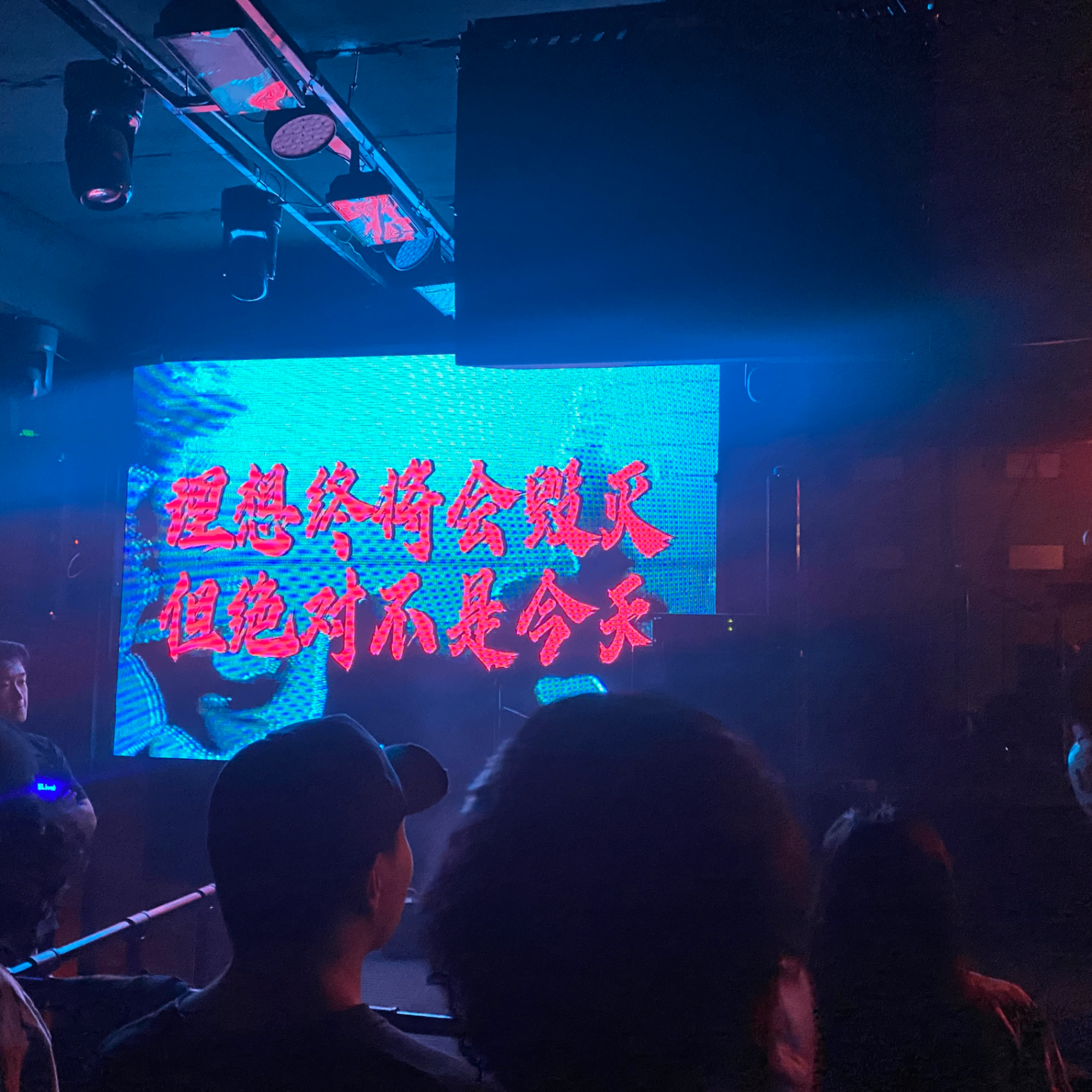 Turn your (hgt7874ehi74fhh.lens) Lens social identity (.lens handle) PFP