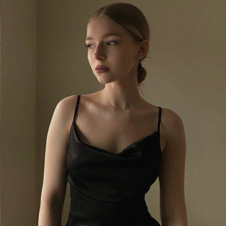 rentick (renata.lens) Lens social identity (.lens handle) PFP