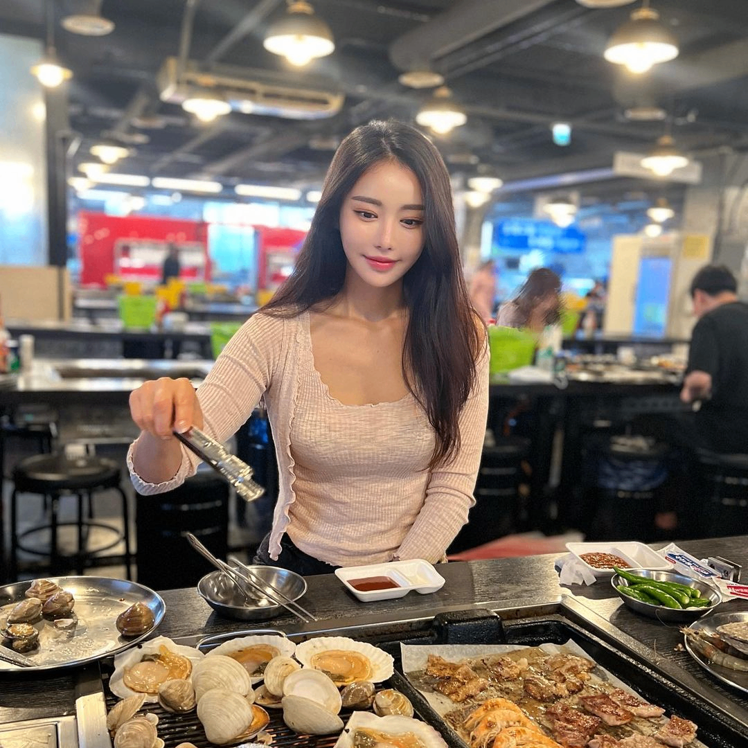 zum_3_ (13286.lens) Lens social identity (.lens handle) PFP