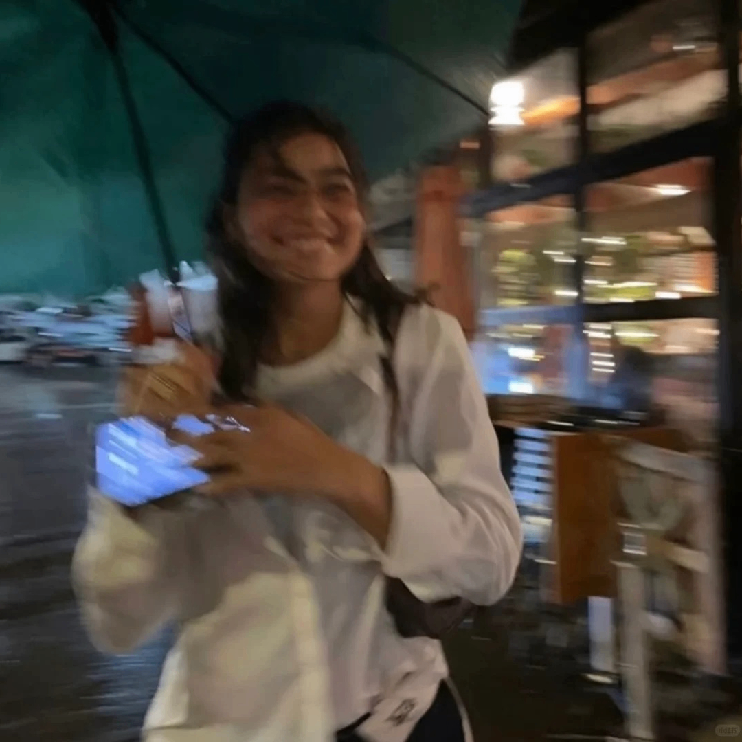 dafwda (lionelm.lens) Lens social identity (.lens handle) PFP