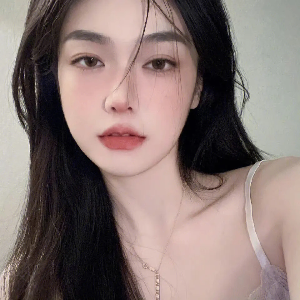 Edith Trollpoe (mggggg.lens) Lens social identity (.lens handle) PFP