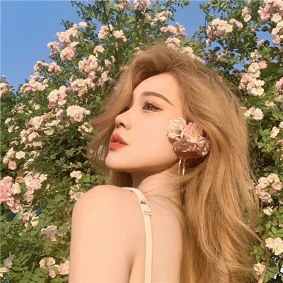 Lennon Wheatley (kkkkkt.lens) Lens social identity (.lens handle) PFP