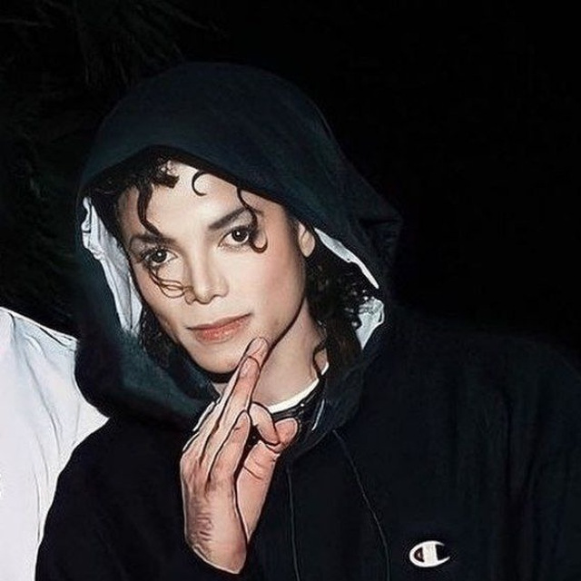 zhenya (gen1us.lens) Lens social identity (.lens handle) PFP