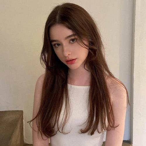 Yutaliya (yutaliya.lens) Lens social identity (.lens handle) PFP