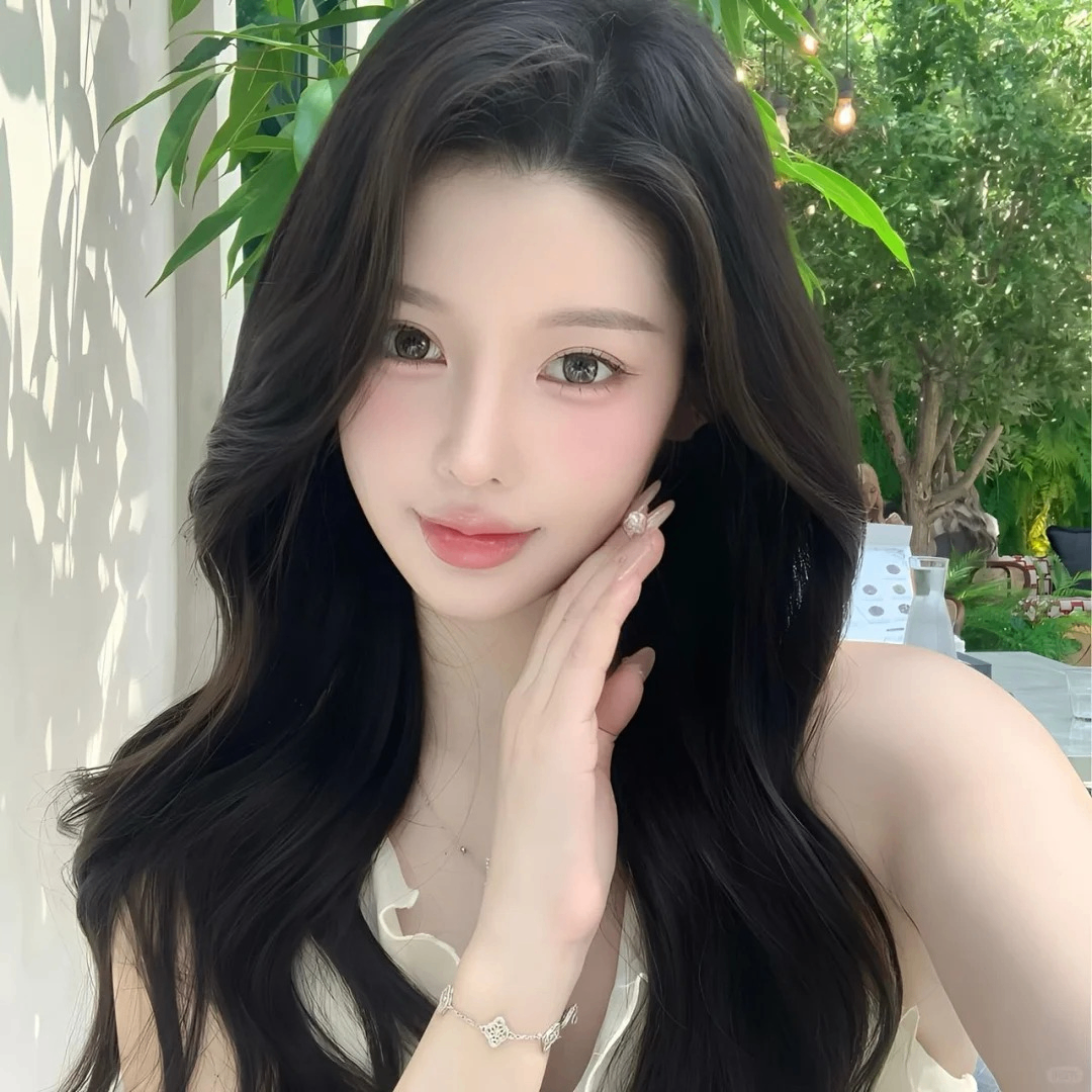 Ahern (olivialiamkp.lens) Lens social identity (.lens handle) PFP