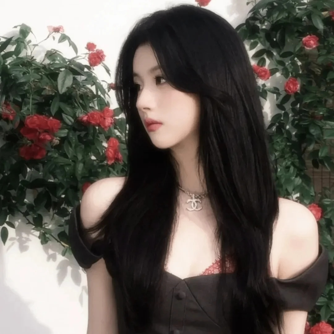 Betsy (wrrytkfrdjjhffggtbufued.lens) Lens social identity (.lens handle) PFP