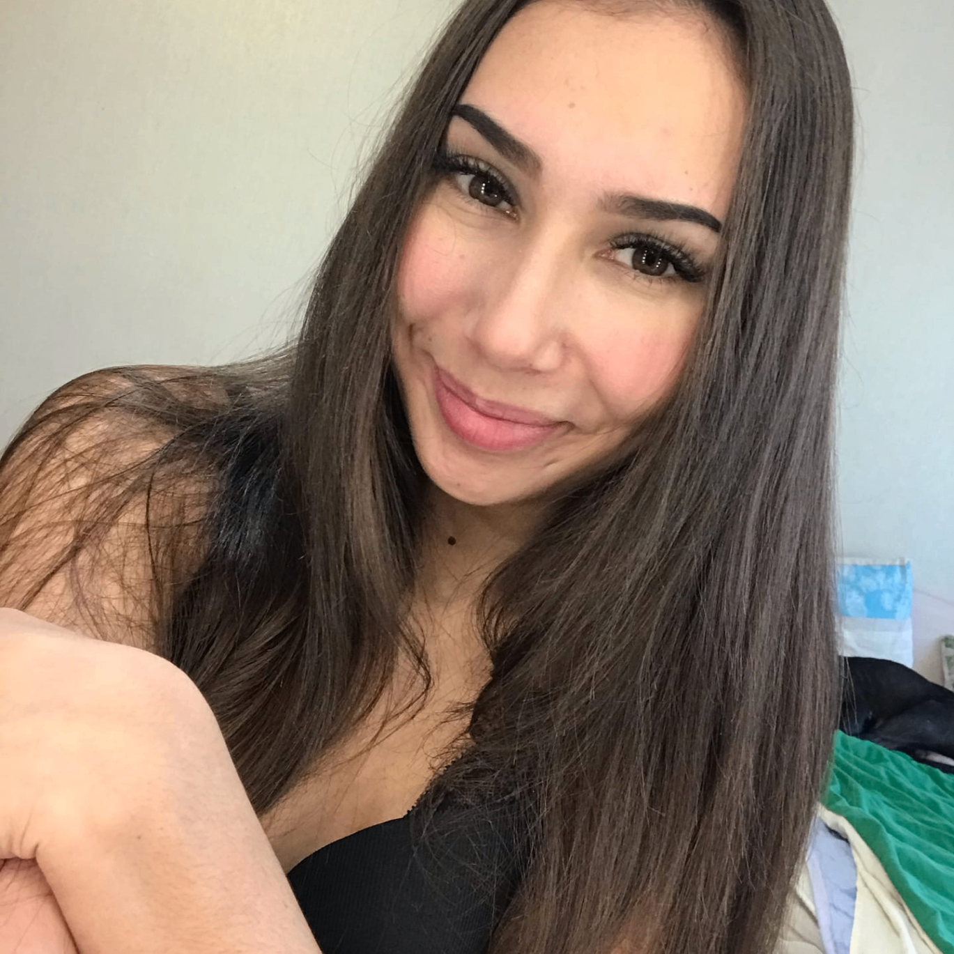 Truth (truthor.lens) Lens social identity (.lens handle) PFP