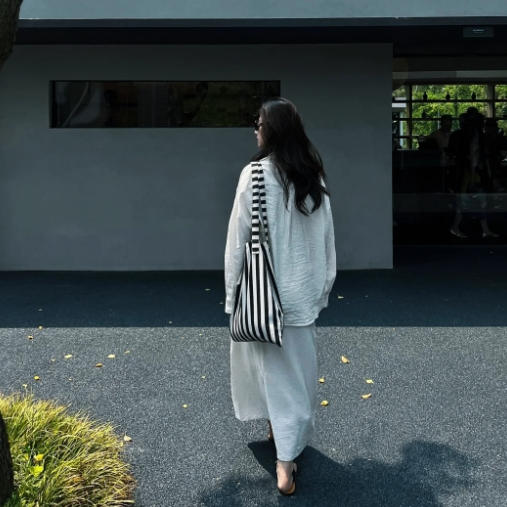 MissCharming (misscharming.lens) Lens social identity (.lens handle) PFP