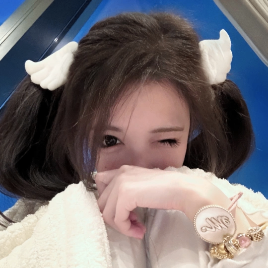 Lucas (lucasi.lens) Lens social identity (.lens handle) PFP