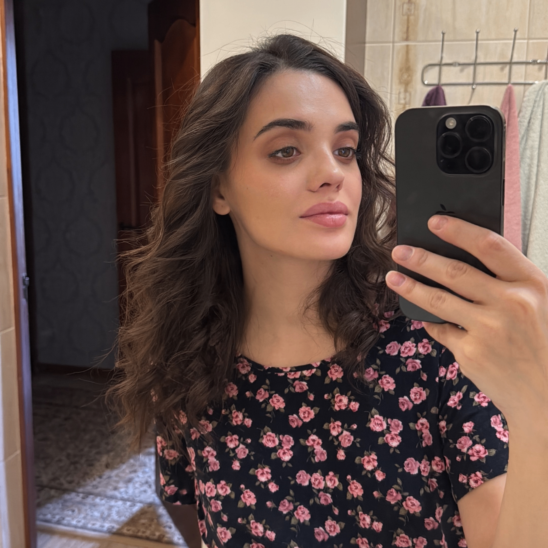 Roza (likecookiejar.lens) Lens social identity (.lens handle) PFP