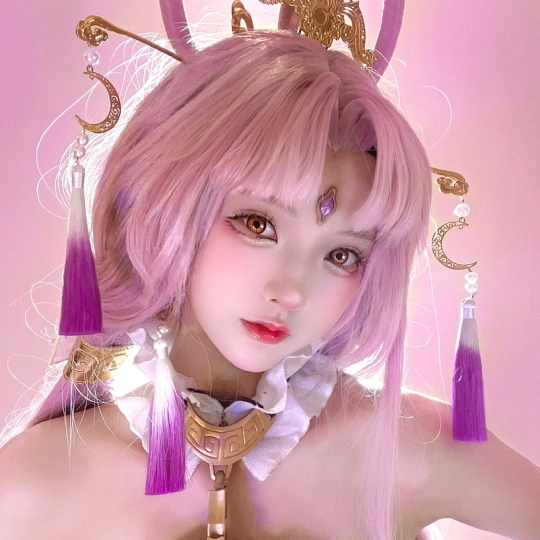 Ulrica (ulricais.lens) Lens social identity (.lens handle) PFP