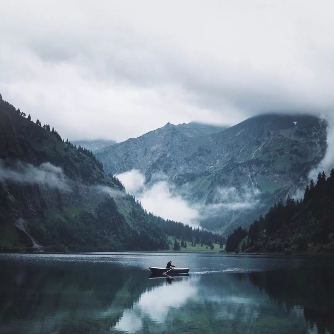 Yu Rong (qweqw.lens) Lens social identity (.lens handle) PFP