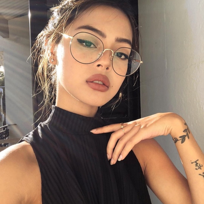 GabrielChloe (gabrielchloe.lens) Lens social identity (.lens handle) PFP